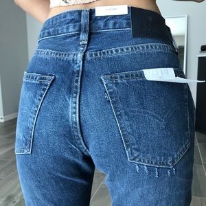 Levis Made and Crafted Slim Crop